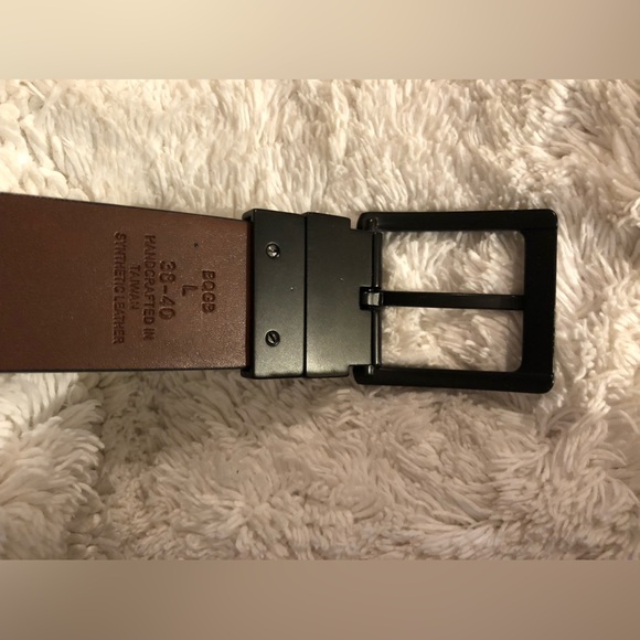 Men’s Guess Black Belt size 38-40 EUC another sexy beautiful belt like new - Picture 14 of 15